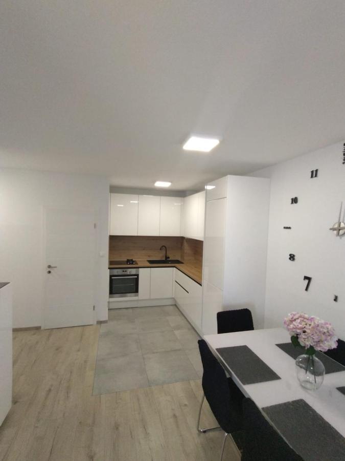 The Big Terrace Apartment マカルスカ エクステリア 写真